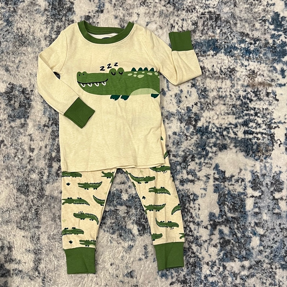Pajama set.